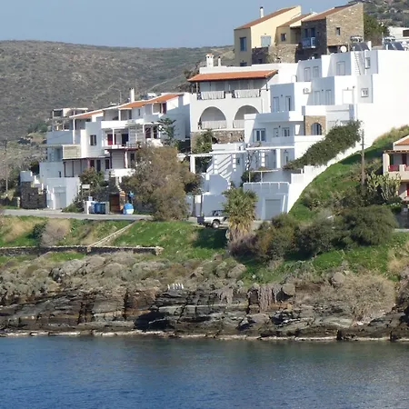 Gialiskari Studios * Gialiskari (Kea)