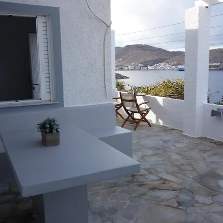 Gialiskari Studios * Gialiskari (Kea)