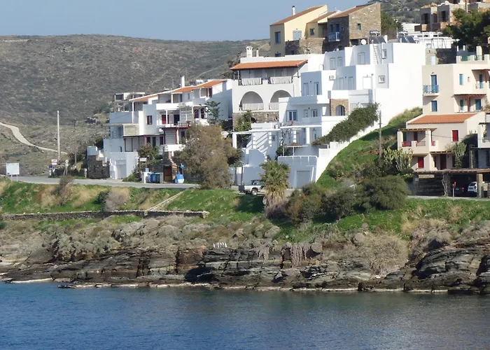 Gialiskari Studios * Gialiskari (Kea)